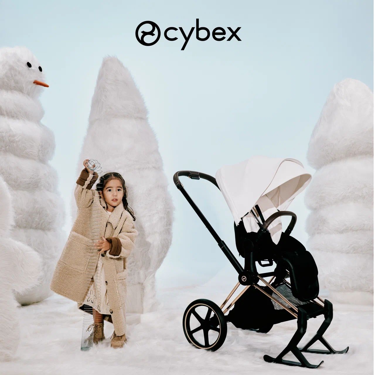 Cybex Priam IV 4 в 1 Rosegold цвет Off White с автокреслом Cloud T i-Size Plus Off White и базой Base T, коляска