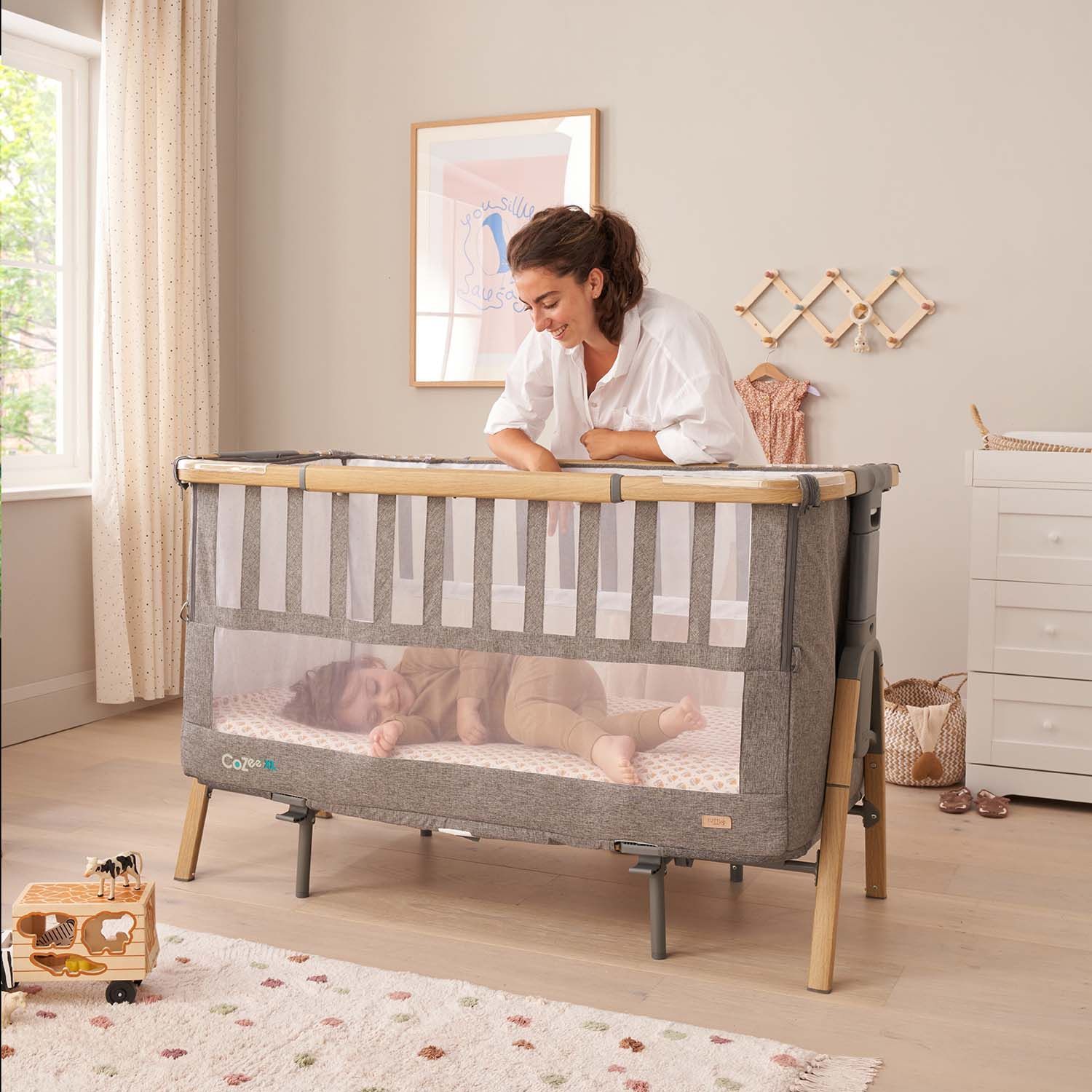 Кровать-трансформер приставная Tutti Bambini CoZee XL 120*60 см Oak/Charcoal 211209/3590 + Колеса