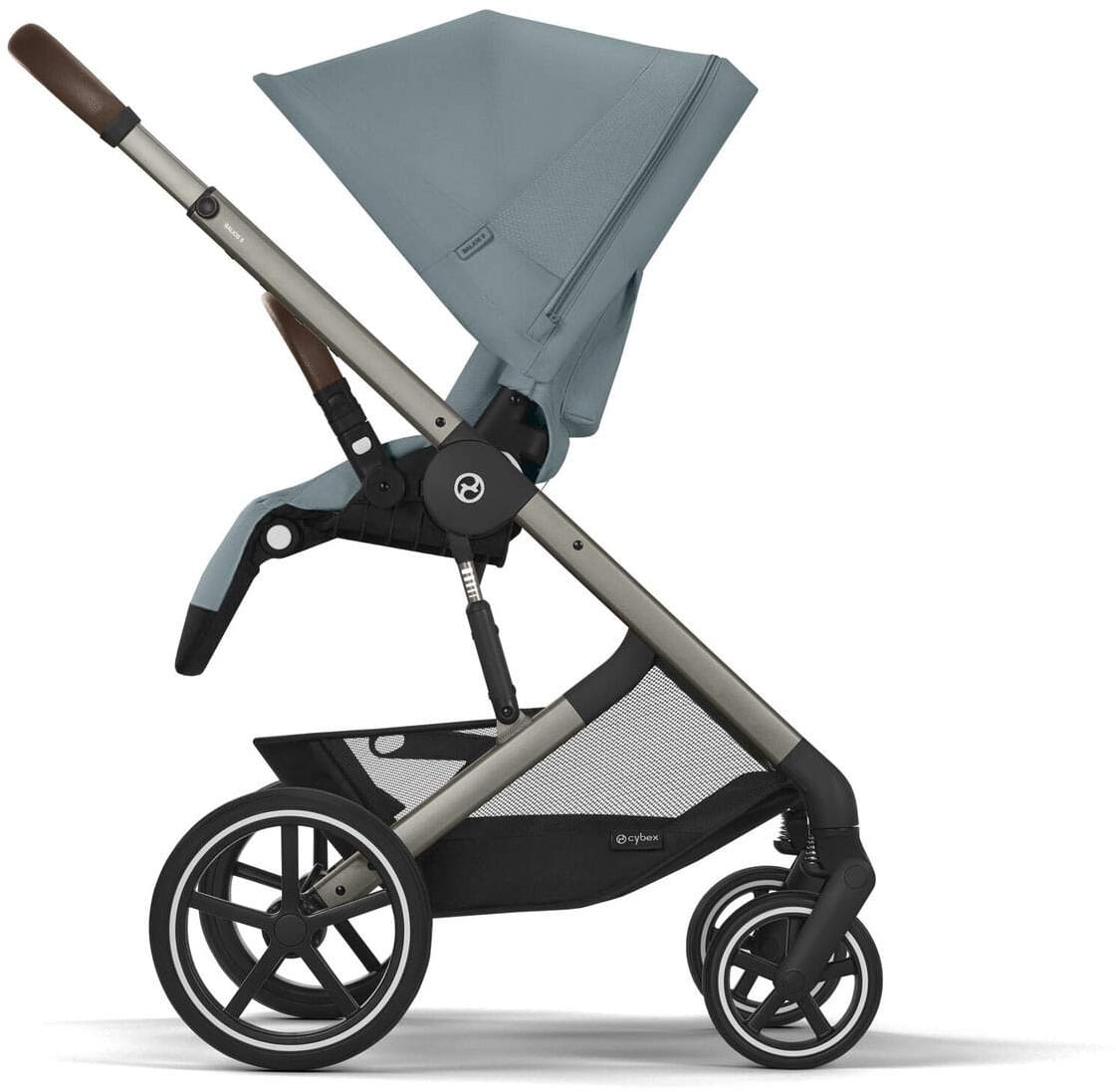 Коляска прогулочная Cybex Balios S LUX NEW 2025 Stormy Blue с накидкой для ног и дождевиком