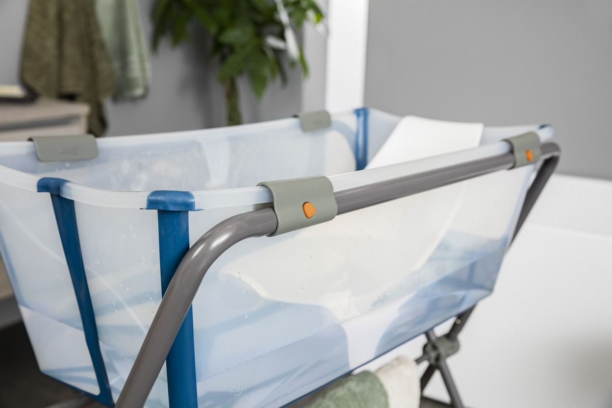 Ванночка с горкой Stokke Flexi Bath Bundle, Tub with Newborn Support Transparent Blue 531504