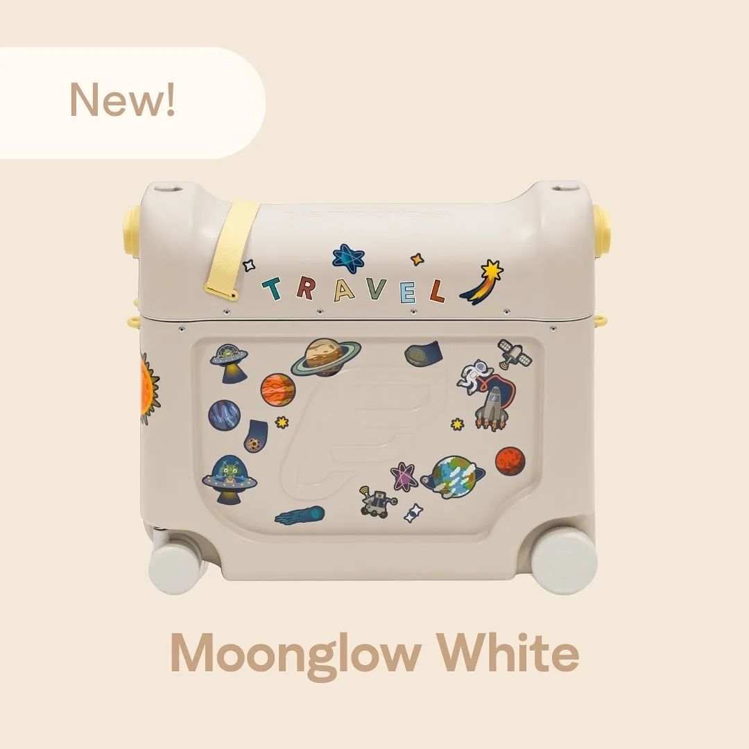 Чемодан-трансформер JetKids by Stokke BedBox V4 Moongl White, ручная кладь вместительный и компактный