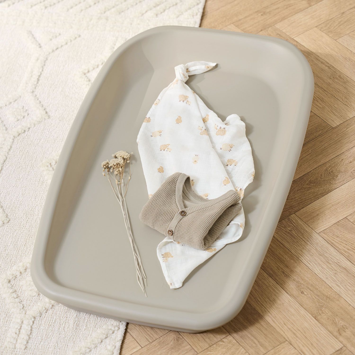 Пеленальная доска Tutti Bambini Cushi на жестком основании Mushroom