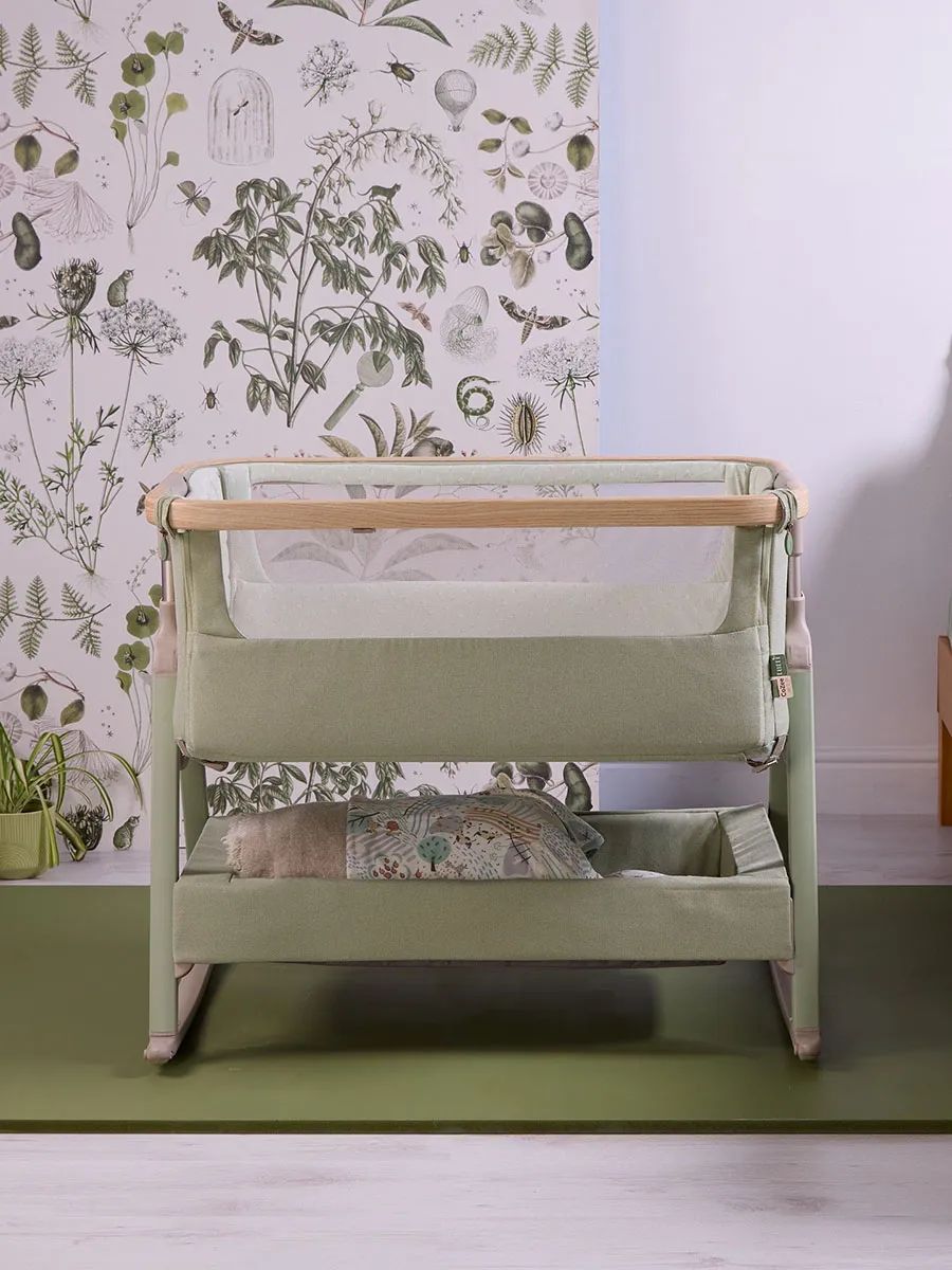 Кровать (колыбель) Tutti Bambini CoZee Air 2 51х80,5 см Дуб/Зеленый (Drifted Oak/Eucalyptus) c колесами 211207/3960