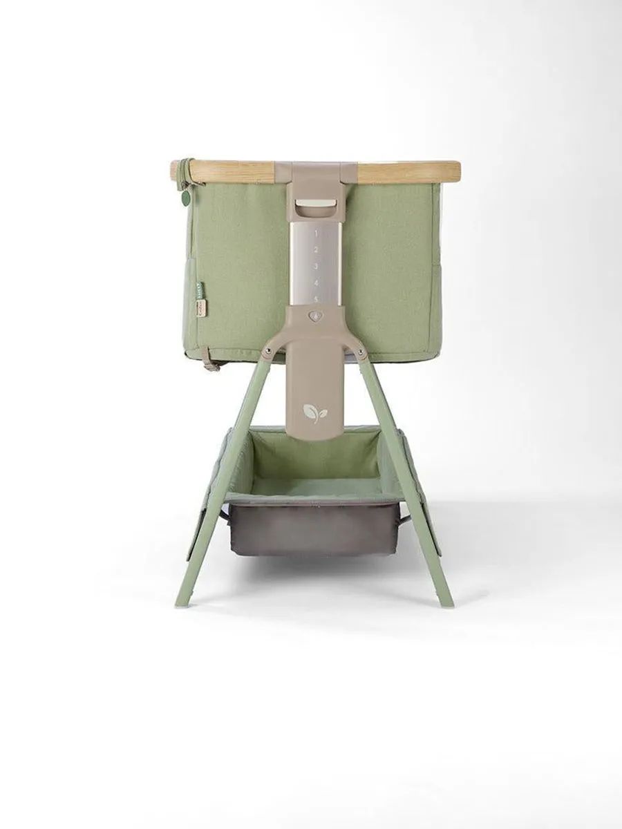 Кровать (колыбель) Tutti Bambini CoZee Air 2 51х80,5 см Дуб/Зеленый (Drifted Oak/Eucalyptus) c колесами 211207/3960